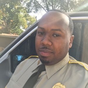 Meet your Posher, Steffone